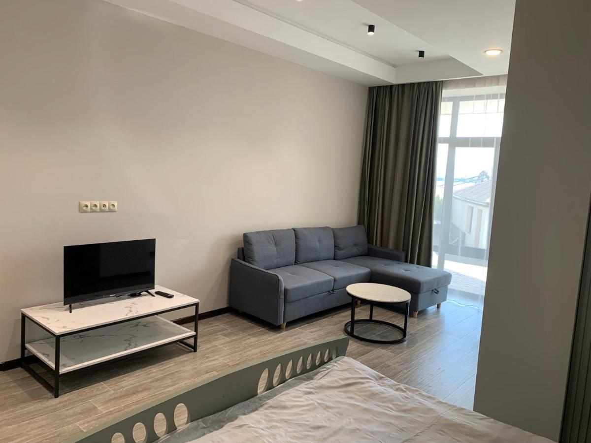 Hotel Ashot Erkat Sewan Exterior foto