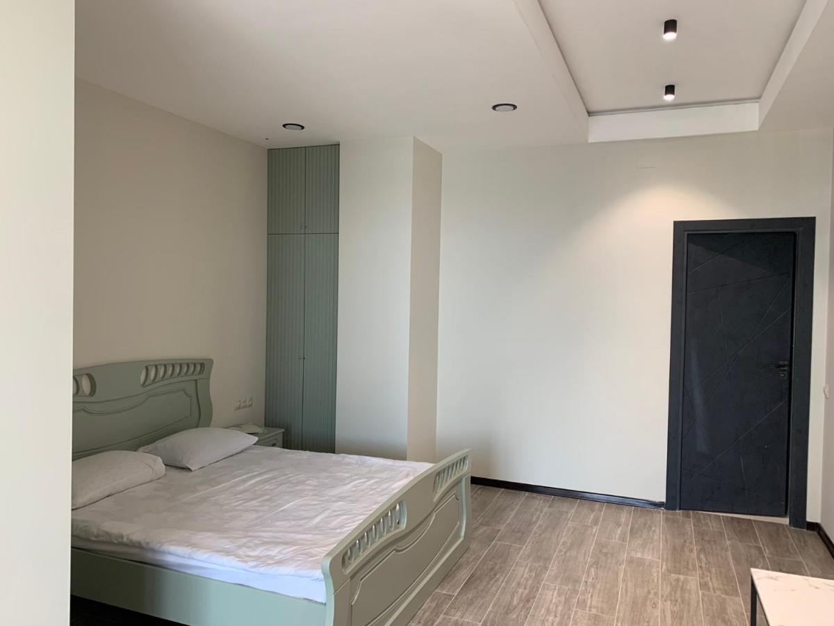 Hotel Ashot Erkat Sewan Exterior foto