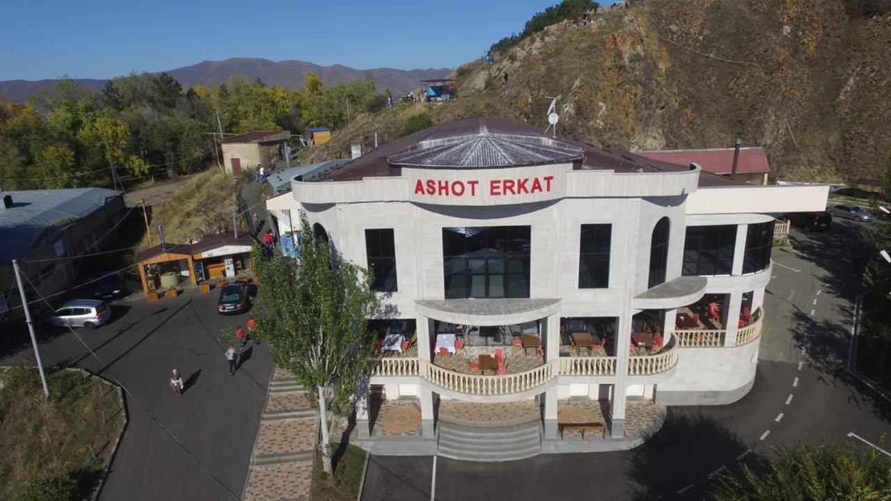 Hotel Ashot Erkat Sewan Exterior foto